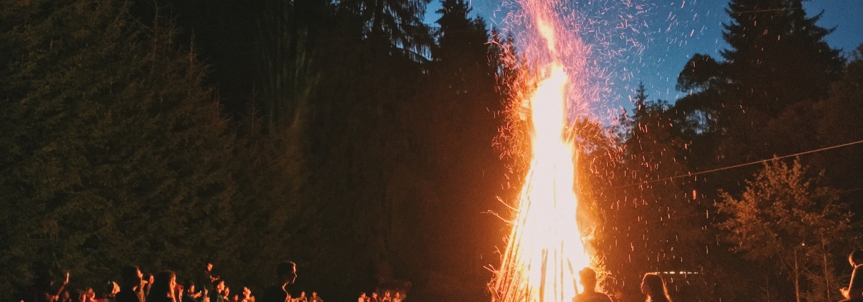 Osterfeuer können die Luftbelastung kurzfristig stark erhöhen